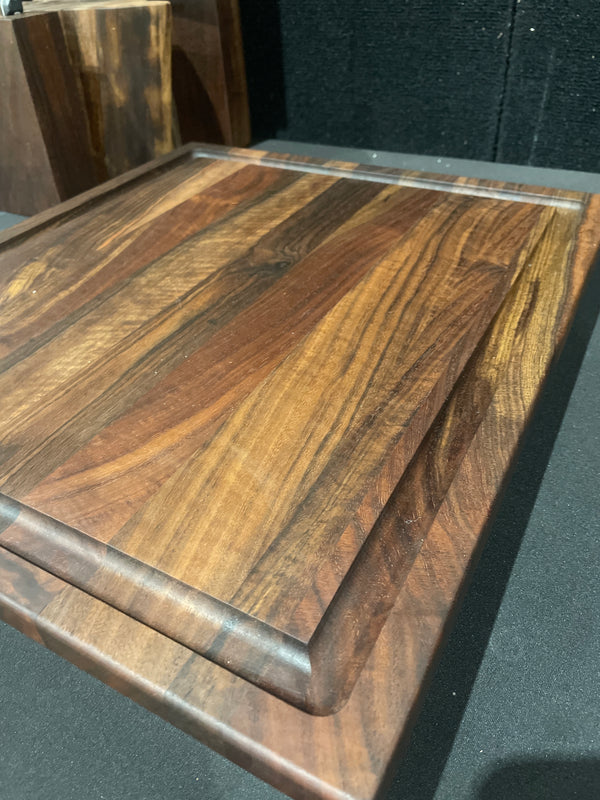 Black Walnut Edge Grain Chopping Block CH01